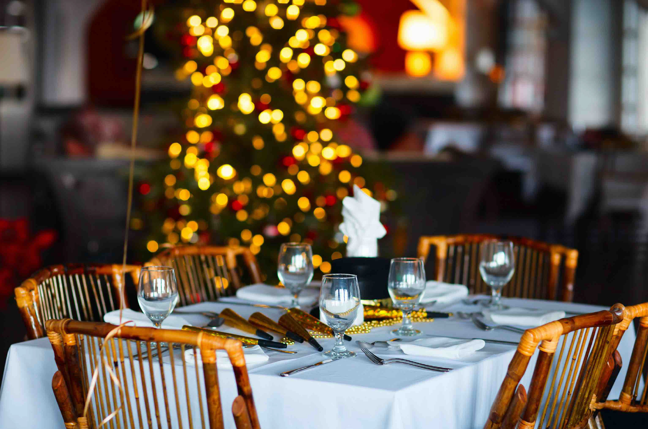 Grow your restaurant&#x27;s following this holiday season